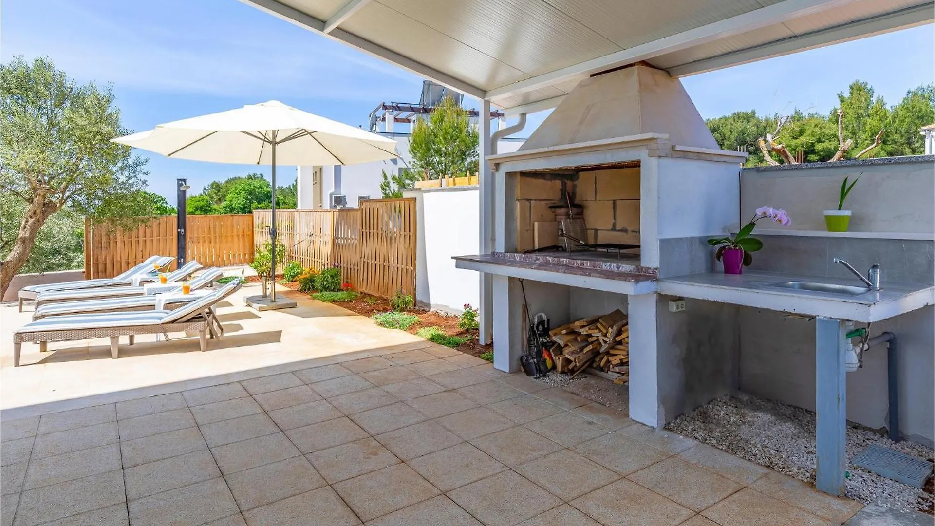 Holiday home Gorgeous Home In Fazana With Kitchen